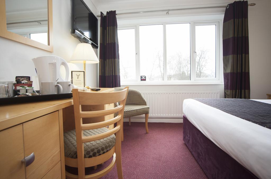The Victoria Hotel Manchester By Compass Hospitality Oldham Exterior foto