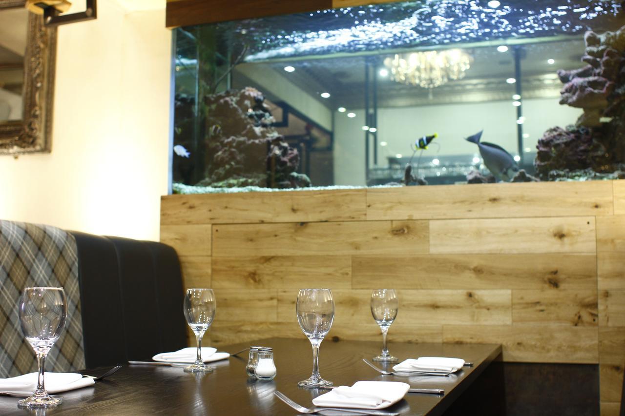 The Victoria Hotel Manchester By Compass Hospitality Oldham Exterior foto